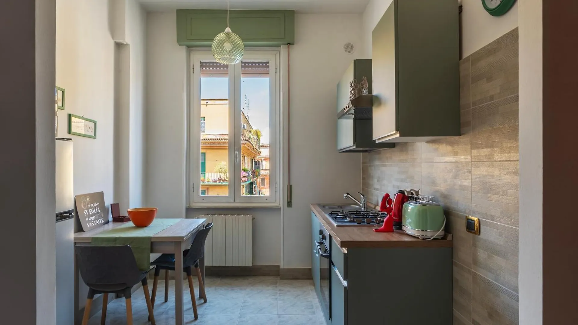 Apartment Vista Sulla Basilica Di San Giovanni Mm Lodi Apt Rome Italy