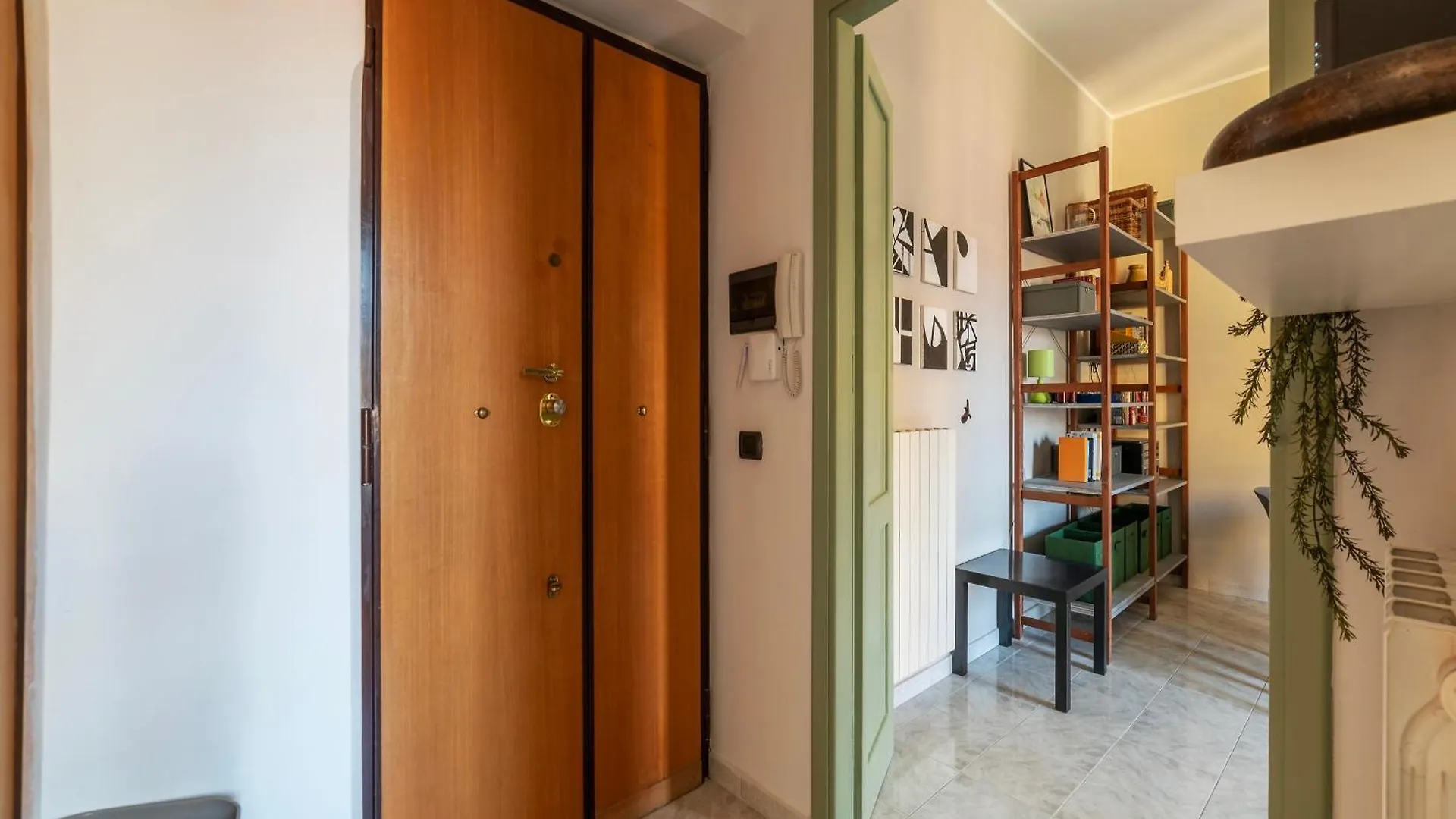 Apartment Vista Sulla Basilica Di San Giovanni Mm Lodi Apt Rome